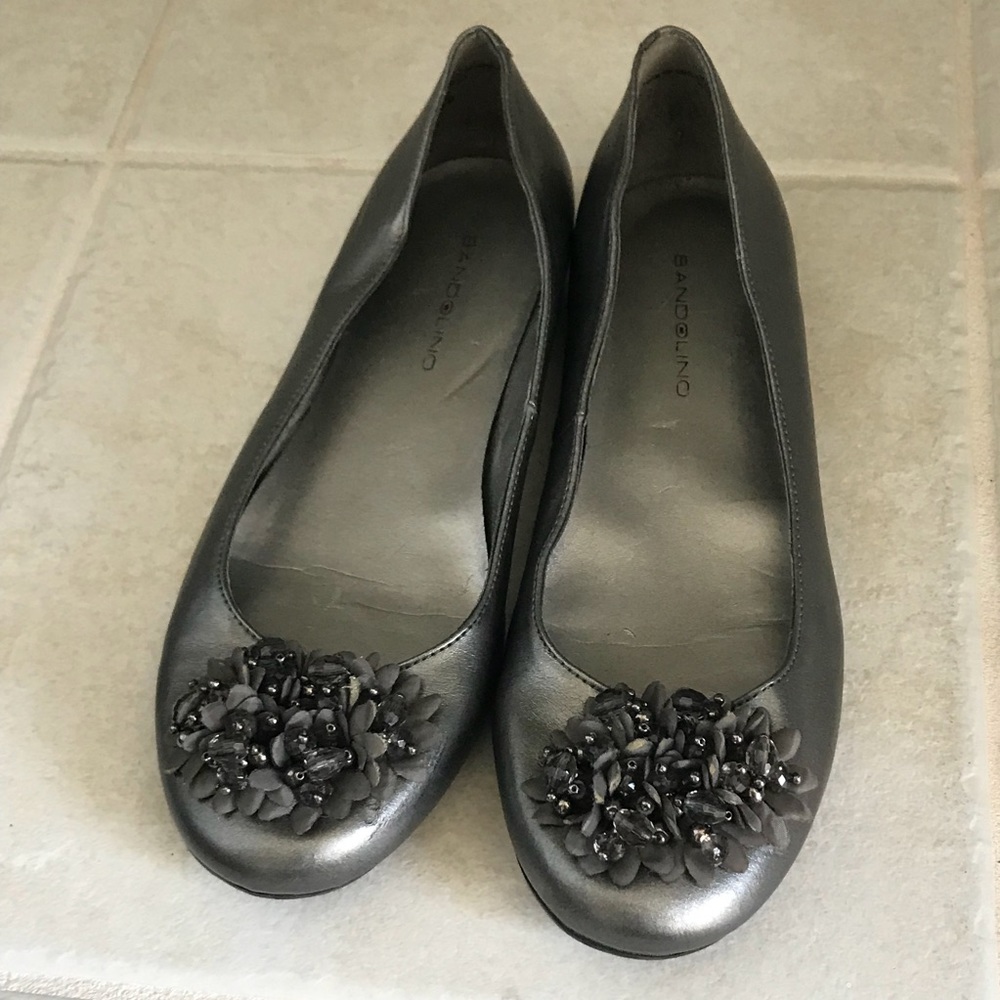 Bandolino flats